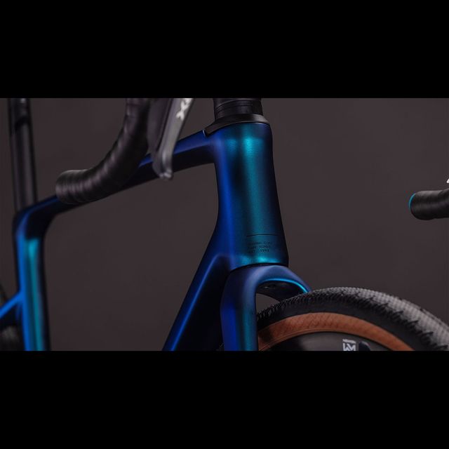 CUBE Nuroad C:62 Race gravel-pyörä CUBE Nuroad C:62 Race gravel-pyörä